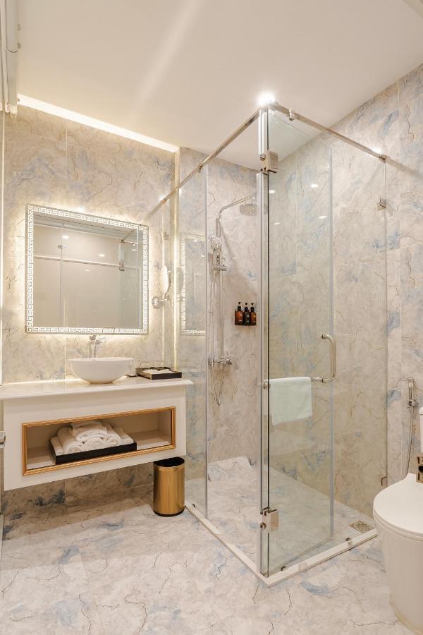 The Castle Hotel Hanoi Luaran gambar