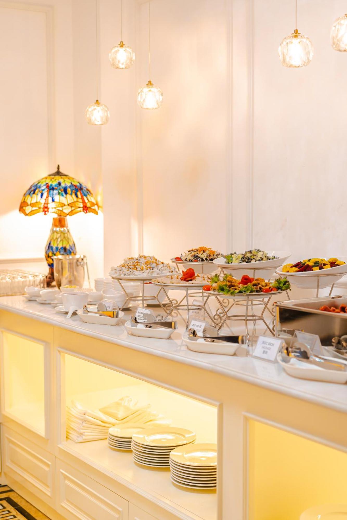 The Castle Hotel Hanoi Luaran gambar